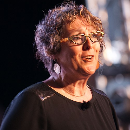 Lynda Weinman Biography
